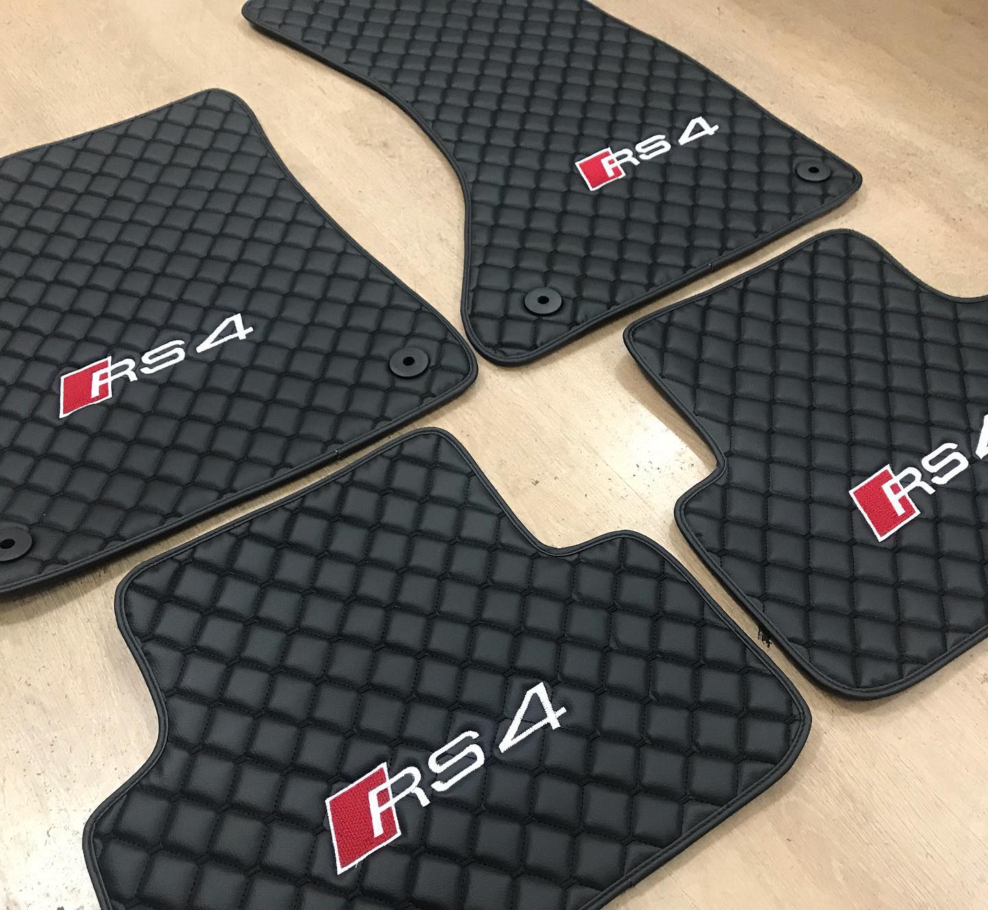 Audi Rs4 Car Floor Mats Set, All Audi Rs4 Models Waterproof Custom Car mat set