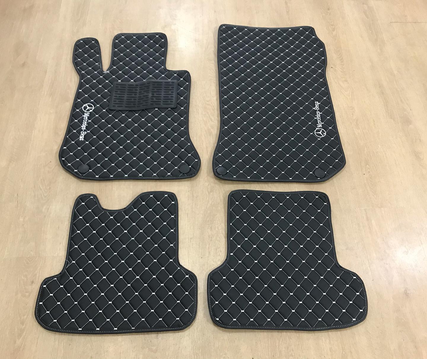 Mercedes Benz Car Floor Mats Set, All Mercedes Benz Models Waterproof Custom Car Mat Set